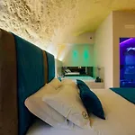 Iris Luxury Pensionat 4*