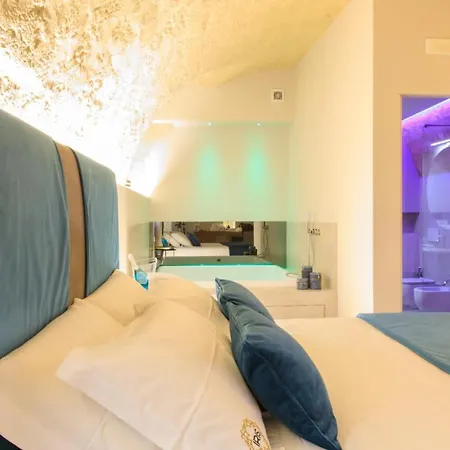 Iris Luxury 4*